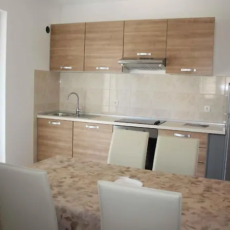 In - Sibenik Riviera 35182