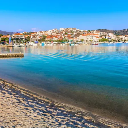 In - Sibenik Riviera 35182 *