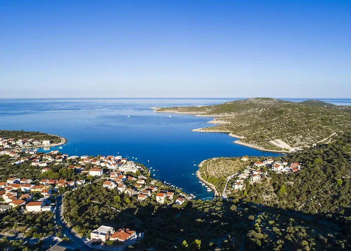 In - Sibenik Riviera 35182 * Primosten